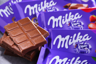 Mondelez 2025 profit cut cocoa costs